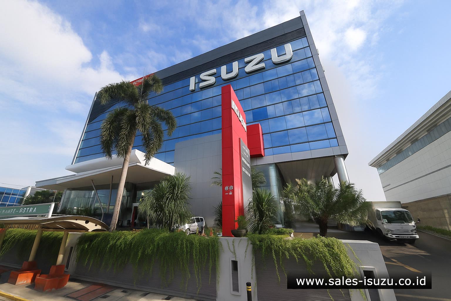 Dealer Isuzu Sunter