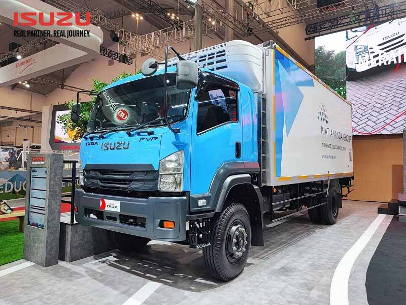 Isuzu Giga Fvr Box Freezer